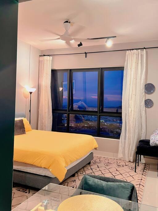 Studio Staycation D'Sara @ Linked Mrt, Near Thomson Hospital & Sungai Buloh Hospital Exterior foto