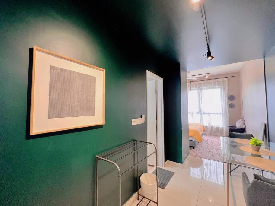 Studio Staycation D'Sara @ Linked Mrt, Near Thomson Hospital & Sungai Buloh Hospital Exterior foto
